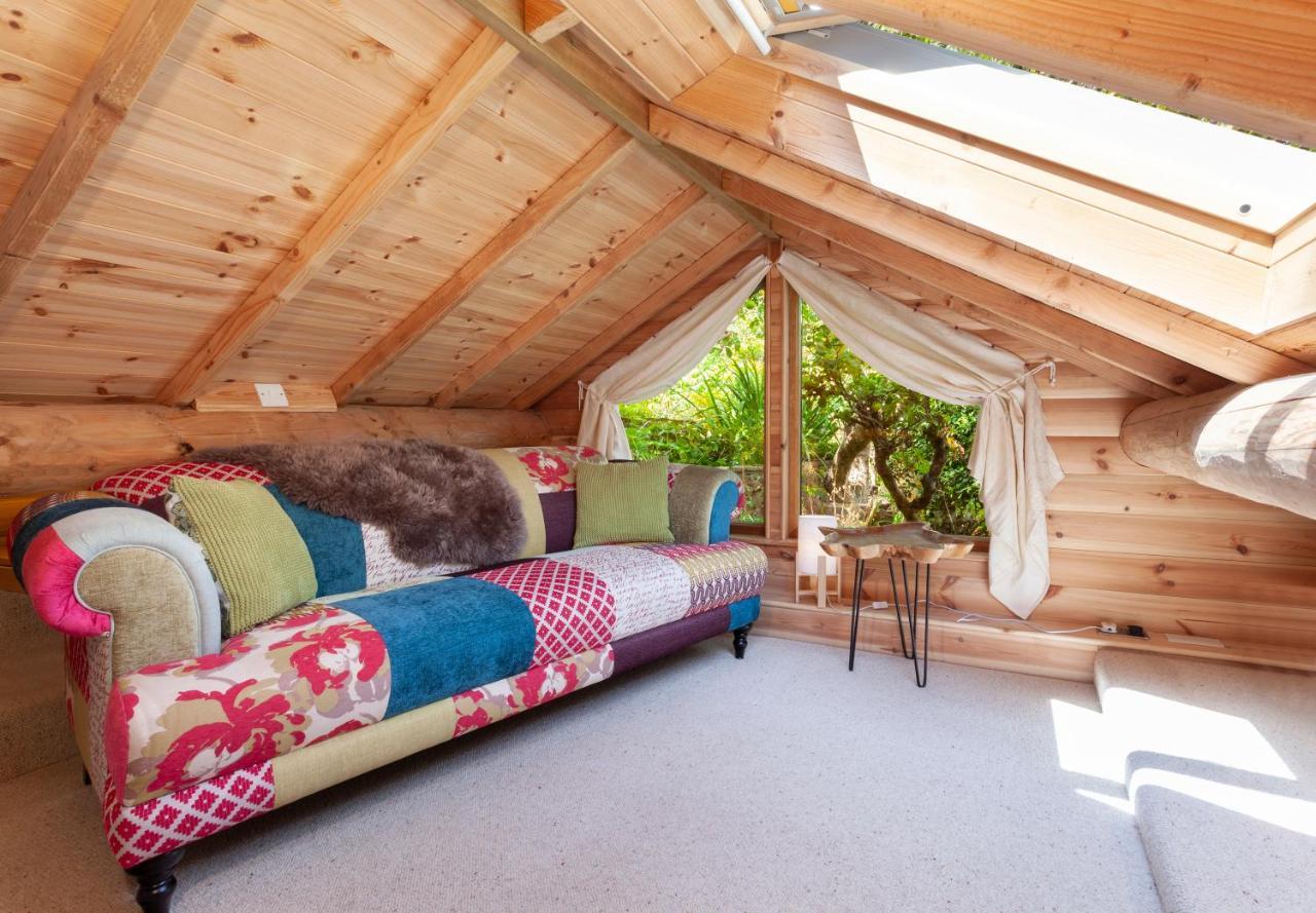 Porthole Log Cabin Minehead Exterior photo
